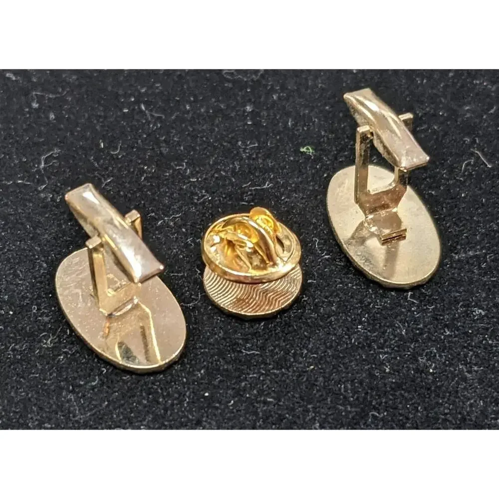 Vintage Woven Golden Metal Oval Cufflinks and Circle Lapel Pin 3 Piece Set Tack